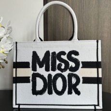 Christian Dior Shopping Bags